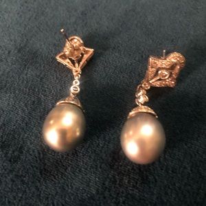 18kt gold and diamond teardrop earrings